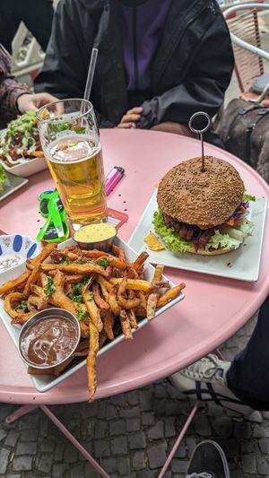  at Neue Republik Reger in Berlin