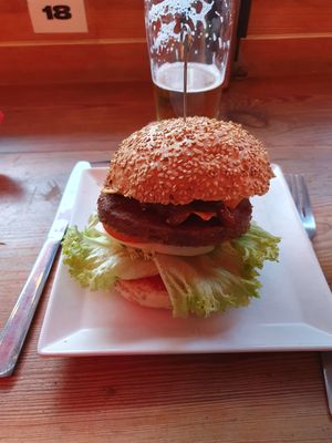  at Neue Republik Reger in Berlin