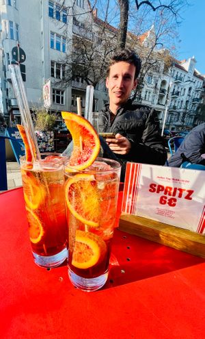  at Neue Republik Reger in Berlin