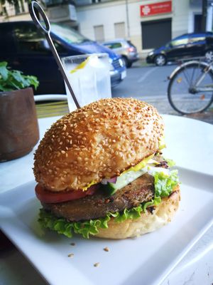 Cheezy Burger with Barlouch pesto at Neue Republik Reger in Berlin