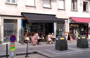 Entrance at Boll N Roll in Tours