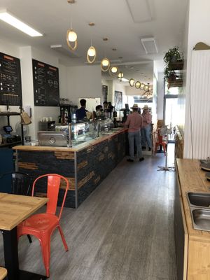L’intérieur du restaurant  at Boll N Roll in Tours