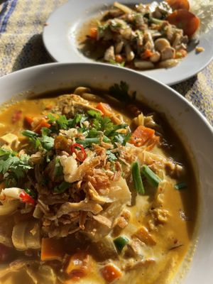 Khao Soi  at May Kaidee in Bangkok