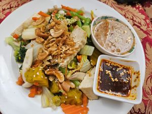 Stir Fried Vegetables with Cashew Nuts, 100 Baht at May Kaidee in Bangkok