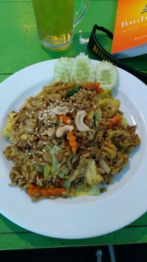 Curry Fried Rice (Yellow) at May Kaidee in Bangkok