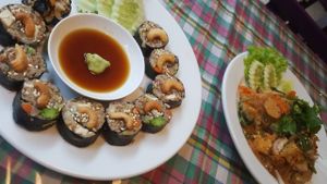 Maki Roll and glass noodle salad at May Kaidee in Bangkok