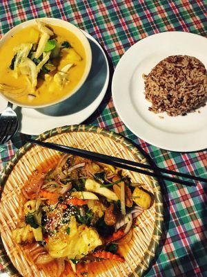 red curry & glass noodle salad at May Kaidee in Bangkok