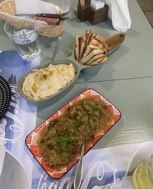   at To Mikraki in Syros