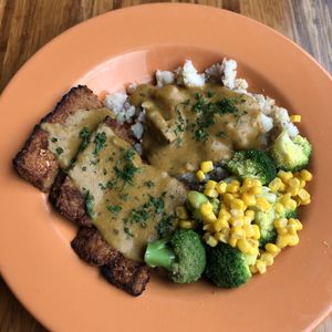 Country Plate at Papa G's Vegan Organic Deli in Portland