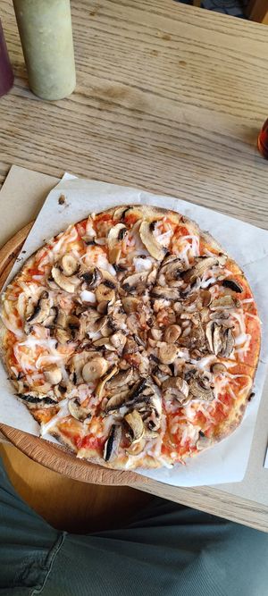 The mushroom option at Pizza Locale in Alacati