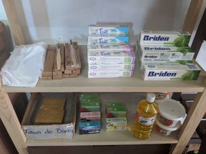 Toothpaste & soaps/ pasta de dientes y jabón at Vegan Bageri in Zapopan