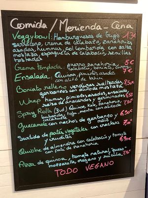 Menu  at Curcuma Green Food in Burgos