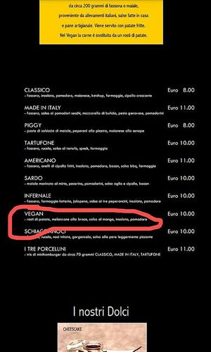 Vegan burger at Ajo' Drink & Food in Domaso