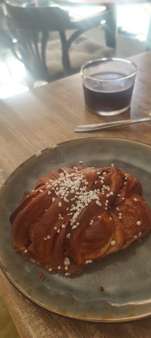 Freshly baked cinnamon bun at Mirells in Visby