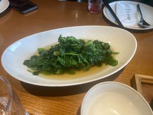 清烫高山豆苗  at Lín Hú SùShí - The Lakeside Veggie in Shanghai