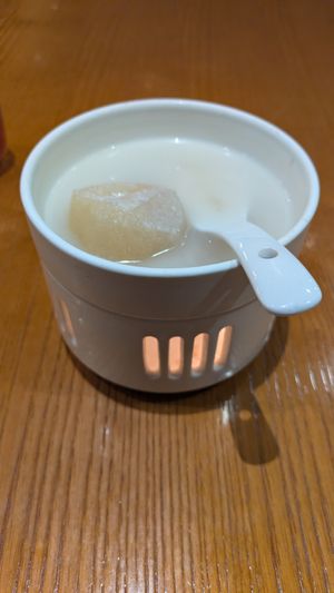  at Lín Hú SùShí - The Lakeside Veggie in Shanghai