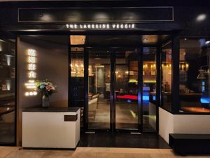  at Lín Hú SùShí - The Lakeside Veggie in Shanghai