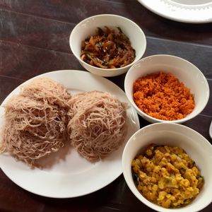 Strong hoppers with onions, coconut sambol & lentil dahl. Order in advance! at Sri Dhara Restaurant  in Unawatuna