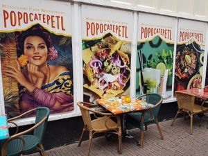 outdoor seating at Popocatepetl in Amersfoort