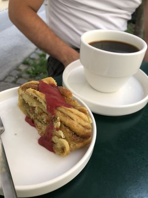 Coffee, pistachio knot   at Kafe Friedrich in Brno