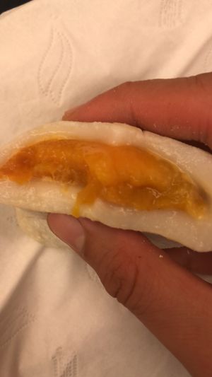 Mango rice cake at Cong Ji Nuo Mi Ci in Hong Kong Island