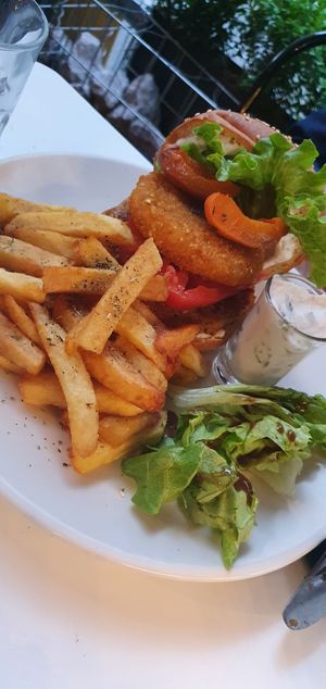 Seitan and apricot burger at brEAThe Restaurant - Pigalle in Paris