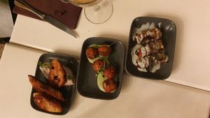 Tapas to share at brEAThe Restaurant - Pigalle in Paris