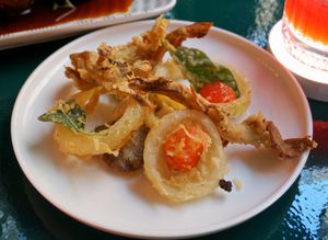 VEGGIES TEMPURA at brEAThe Restaurant - Pigalle in Paris