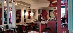 New deco at brEAThe Restaurant - Pigalle in Paris
