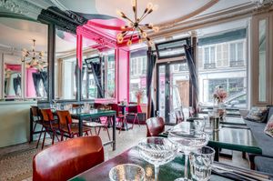  at brEAThe Restaurant - Pigalle in Paris