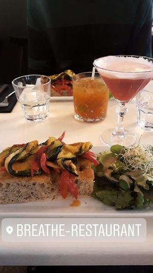 Foccacia & cocktails at brEAThe Restaurant - Pigalle in Paris