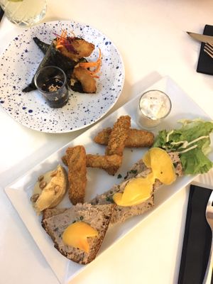 Temakis and tapas to share at brEAThe Restaurant - Pigalle in Paris