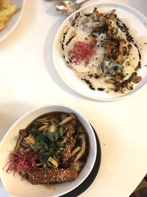 Soba noodles and ravioli at brEAThe Restaurant - Pigalle in Paris