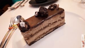 Tiramisu at brEAThe Restaurant - Pigalle in Paris