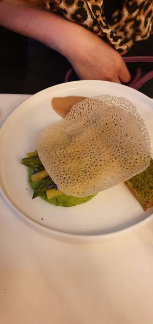Tempeh en croûte at brEAThe Restaurant - Pigalle in Paris