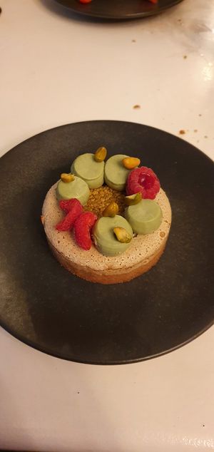 Financier aux pistaches at brEAThe Restaurant - Pigalle in Paris