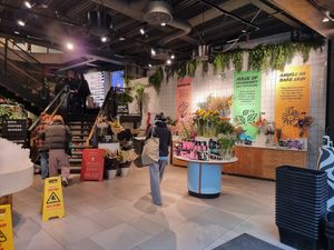 Interior at LUSH - Oxford St in London