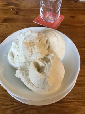 Vegan ice cream  at Fox and Hounds Inn in Cleator