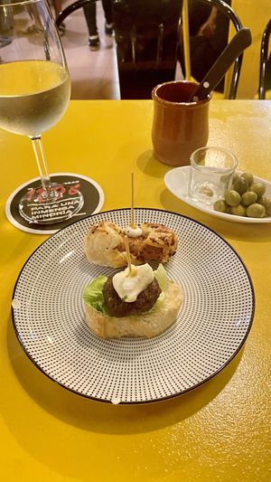 Pinchos  at Sa Capca in Blanes