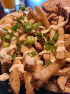 fries w/vegan mayo/aoili at Hopyard Beer Bar in Halifax