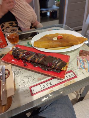  at Hari's Creperie in Crete