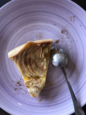 Apple tart  at Earth Cafe - Derb Zawak in Marrakech