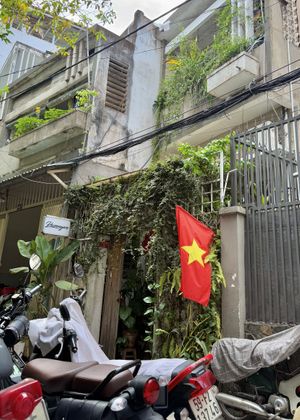   at Passengers in Ho Chi Minh City