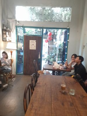  at Passengers in Ho Chi Minh City