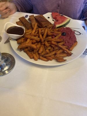 BBQ tempeh, again with good hummus but the BBQ sauce was very generic  at Christas in Stralsund