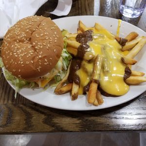 Big Mock and Chili Cheeze Fries at Chili Mustard Onions in Detroit