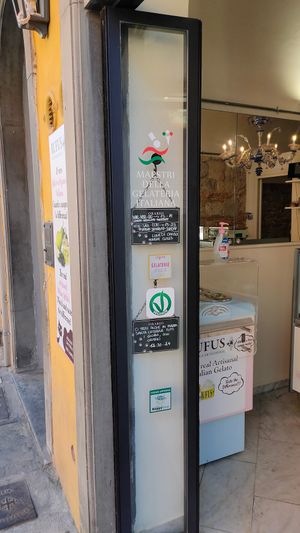  at Gelateria Rufus in Pisa