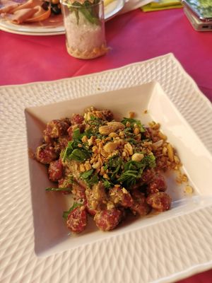 Beetroot gnocchi at Ristoro Dantesca in Pisa