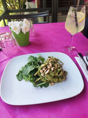 Vegan pesto pasta at Ristoro Dantesca in Pisa