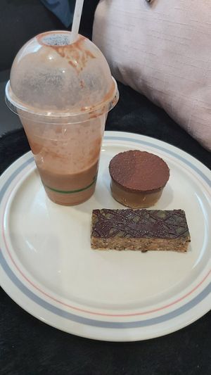 Hemp protein bar, salted caramel treat and snickerz smoothie at Raw Raw Raw in Fremantle